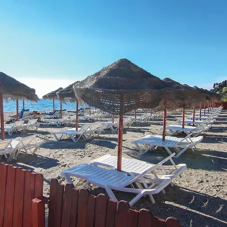 Holiday home Gorgeous In With House Sea View Nerja
